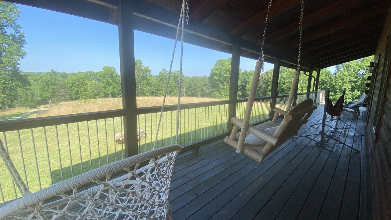 Photo of Patio Balcony in Piney Mountain