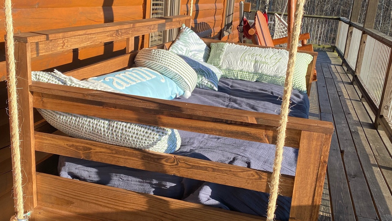 Photo of Patio Balcony in Piney Mountain