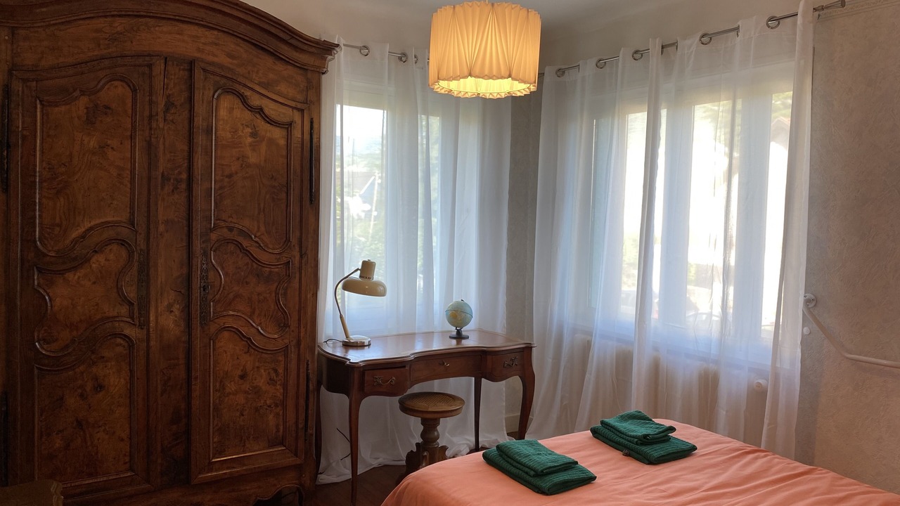 Photo of Bedroom in Aix-les-Bains