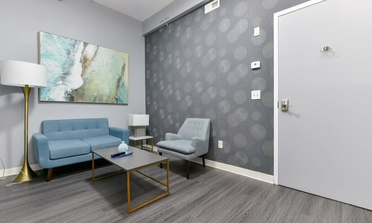 Photo of Livingroom in Downtown Boston