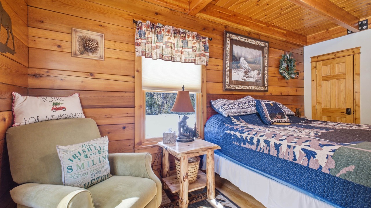 Photo of Bedroom in Chestertown