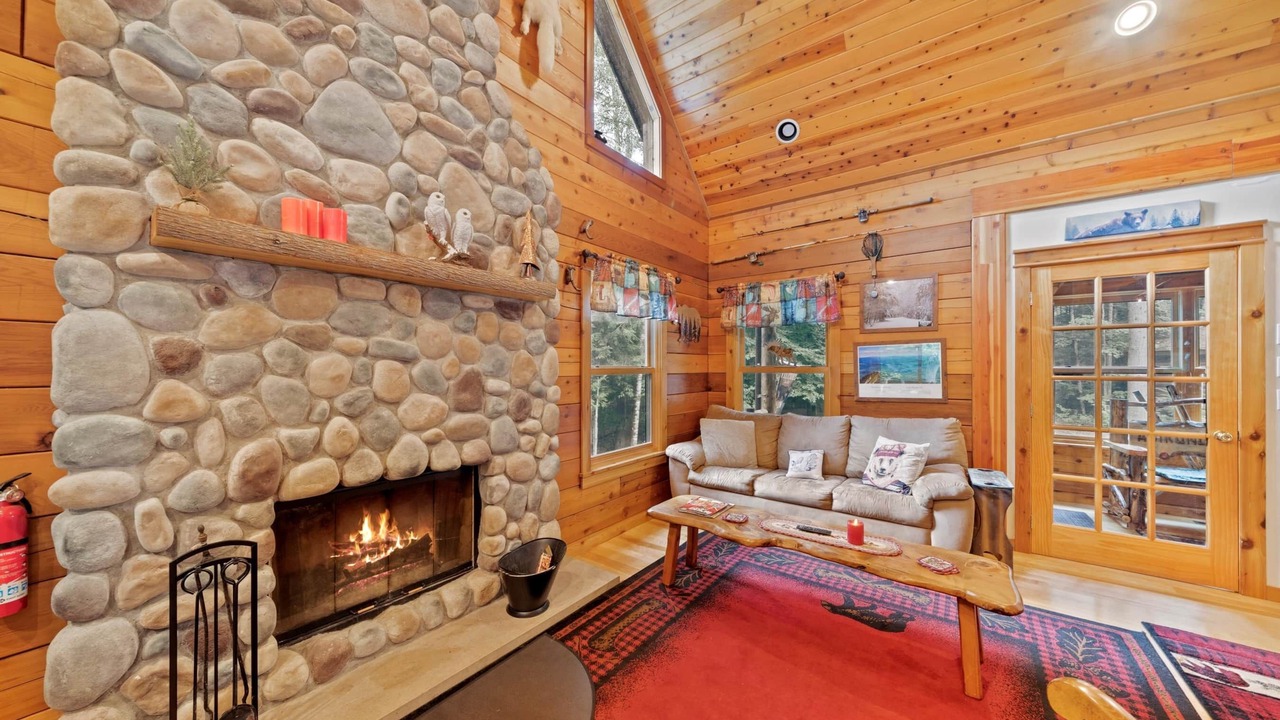 Photo of Livingroom in Chestertown