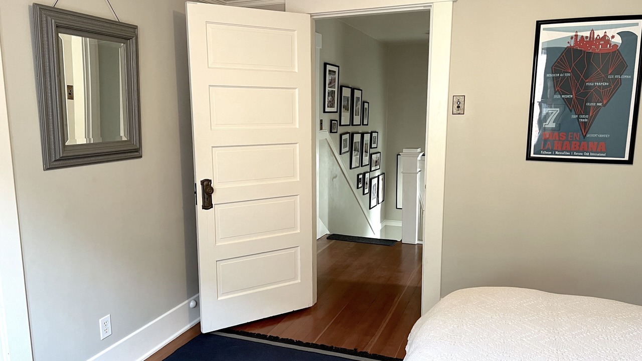 Photo of Others in Queen Anne