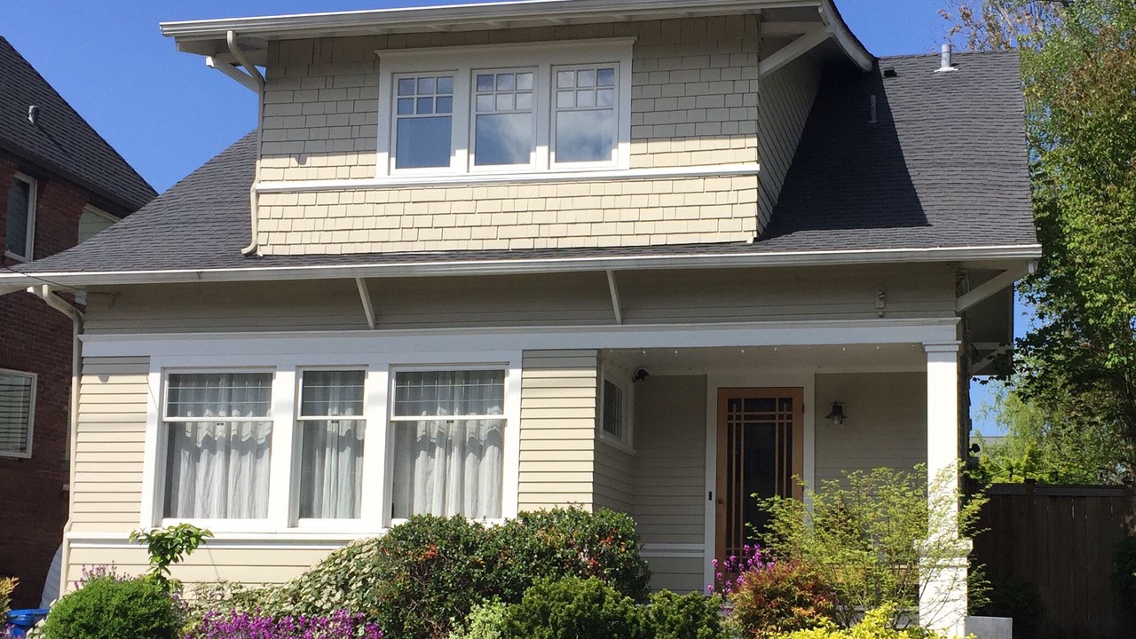 Photo of Others in Queen Anne