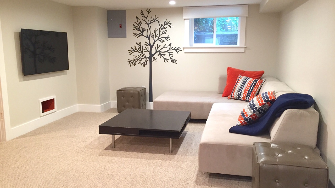 Photo of Others in Queen Anne