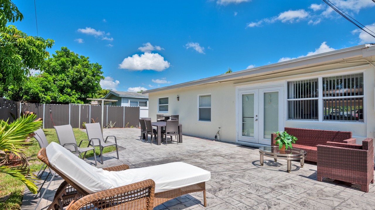 Photo of Outdoor in Miramar