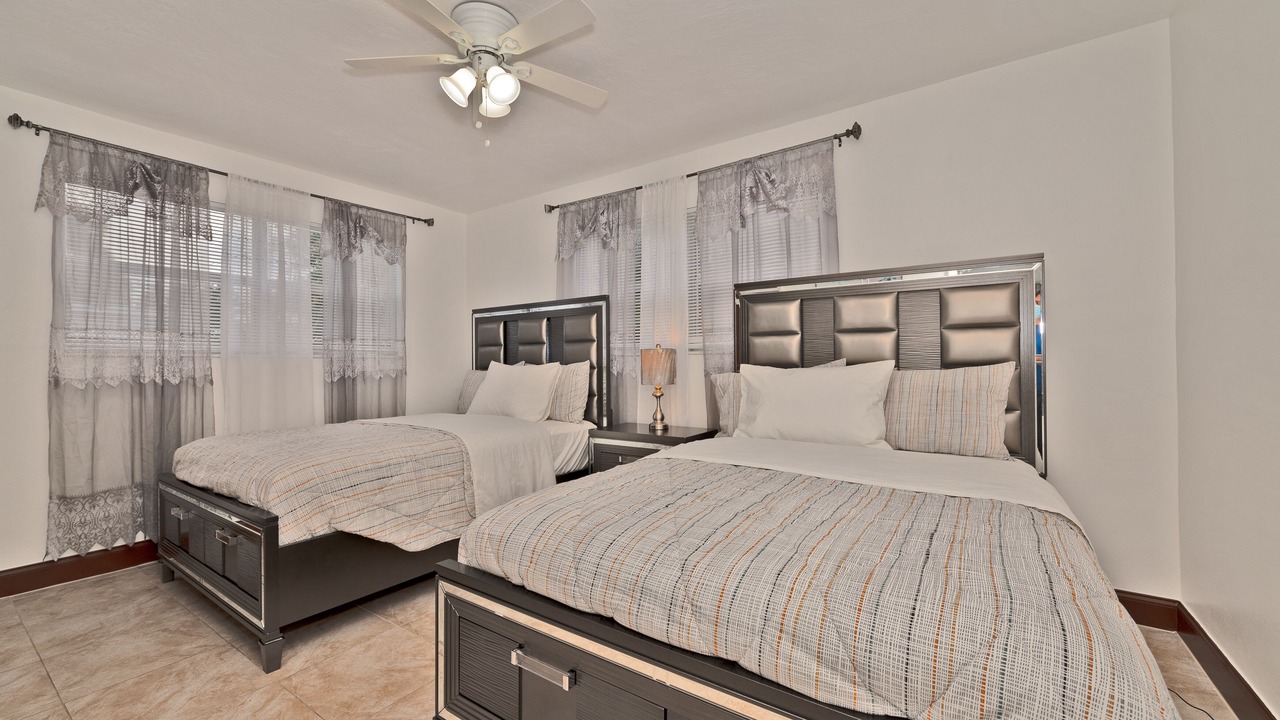 Photo of Bedroom in Miramar