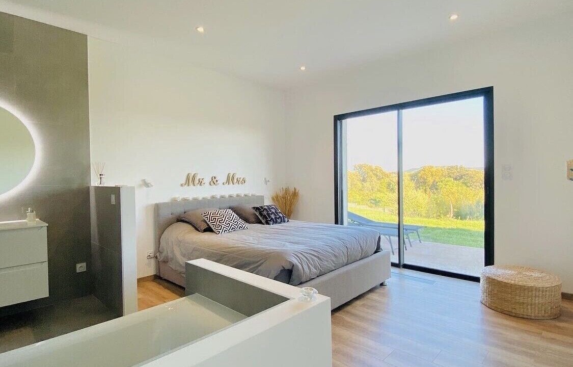 Photo of Bedroom in Porto-Vecchio