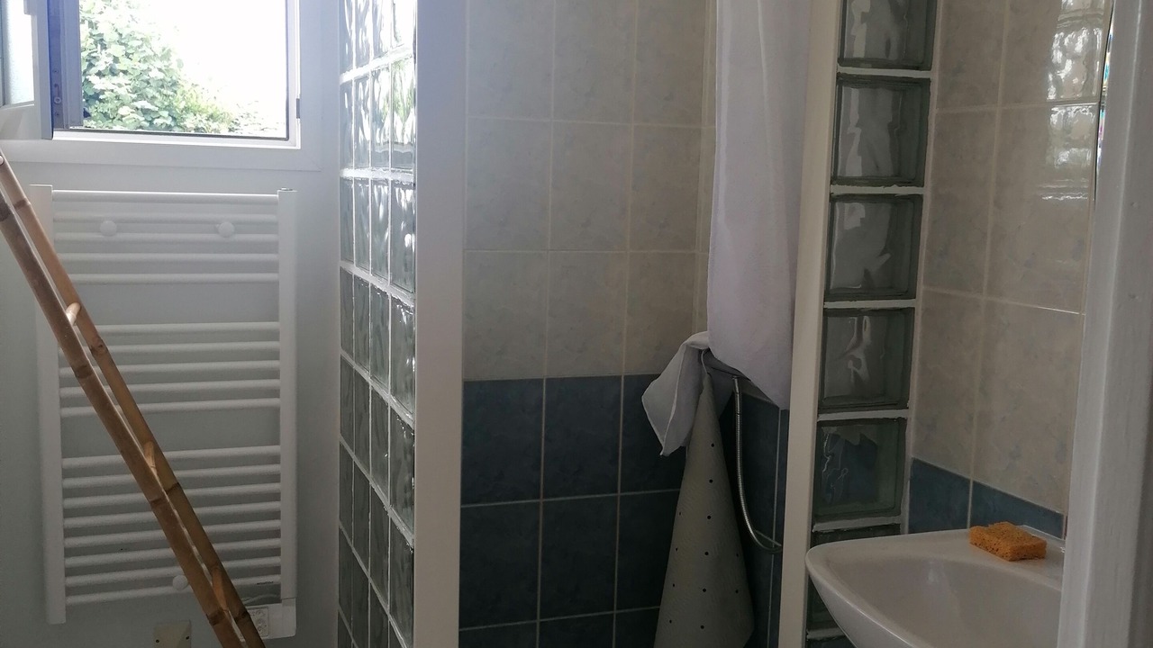 Photo of Bathroom in Saint-Hilaire-la-Foret