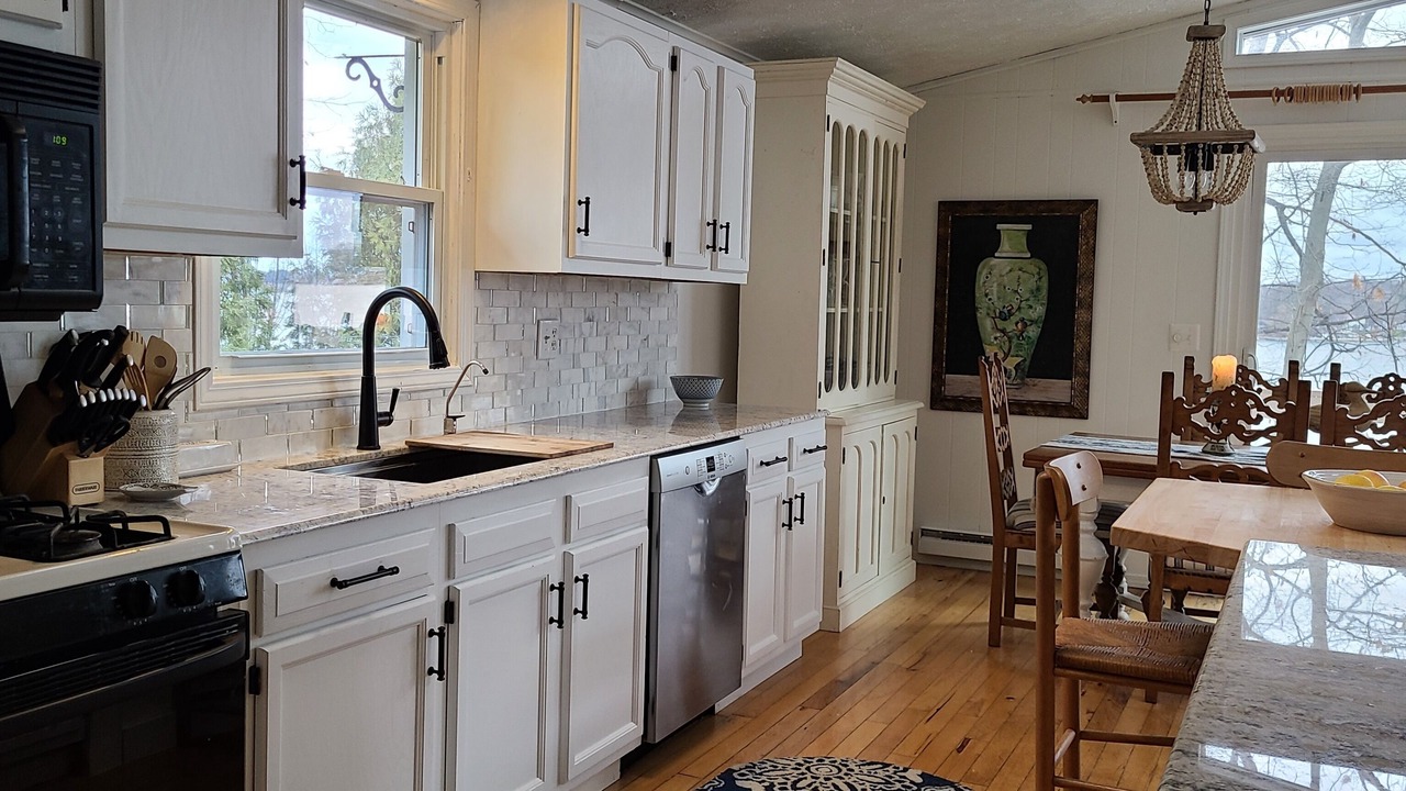 Photo of Kitchen in North Rose