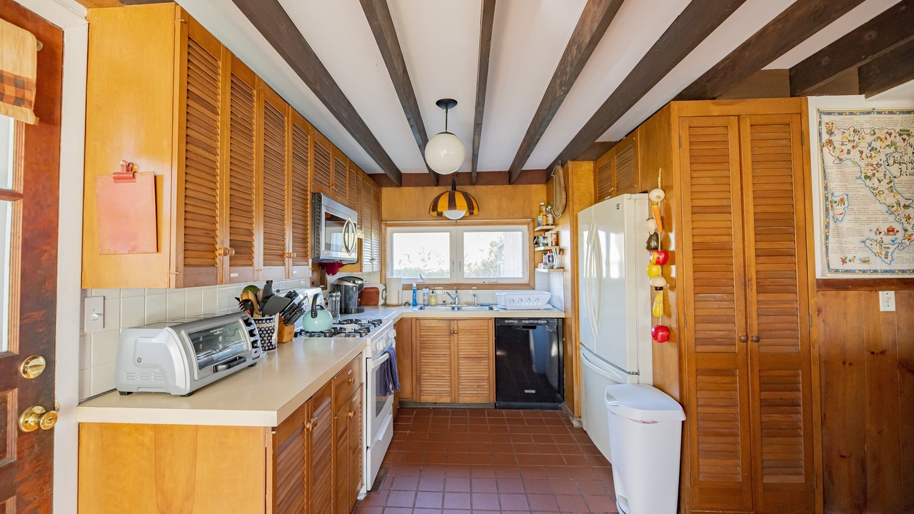 Photo of Others in Little Compton