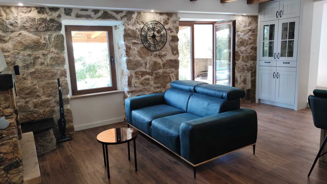 Photo of Livingroom in Banjol