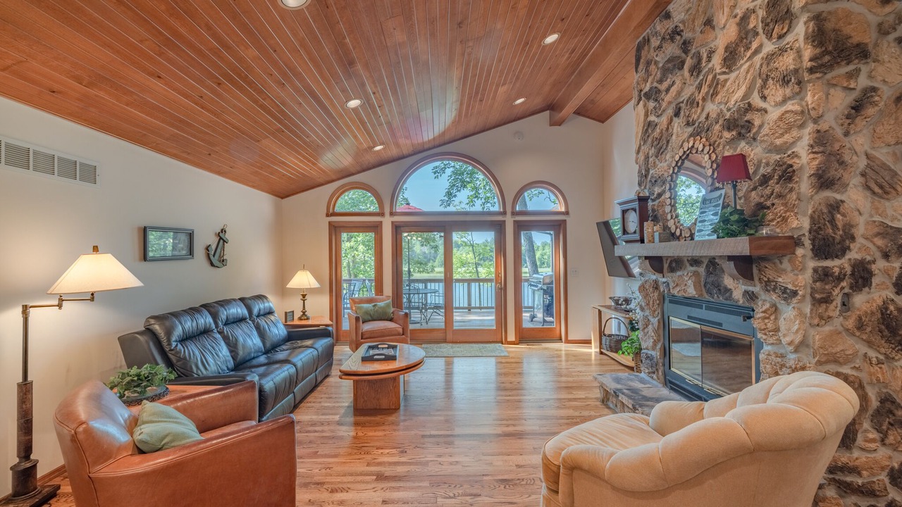 Photo of Livingroom in Innsbrook
