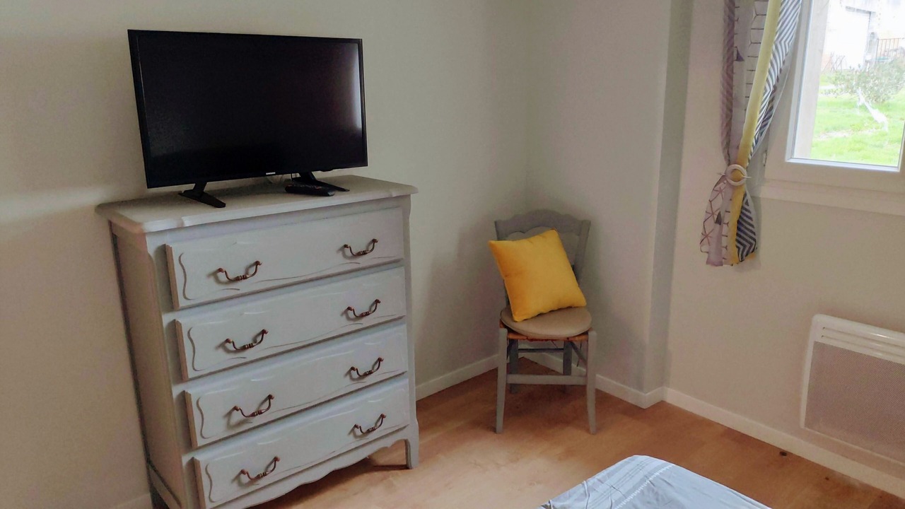 Photo of Bedroom in Le Cause