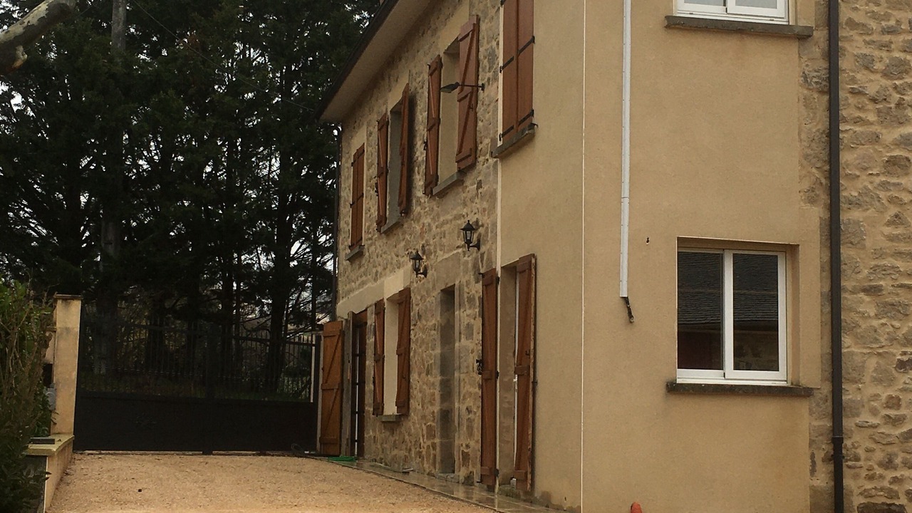Photo of Outdoor in Dampniat