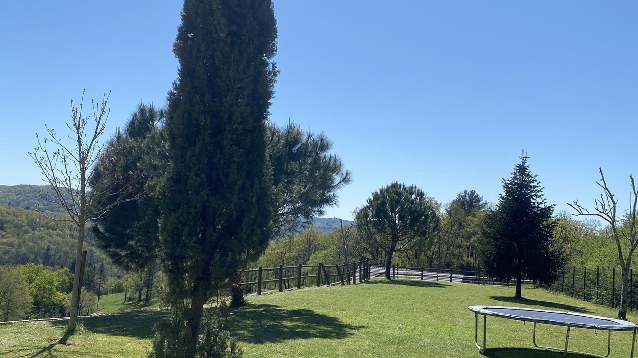 Photo of Outdoor in Dampniat