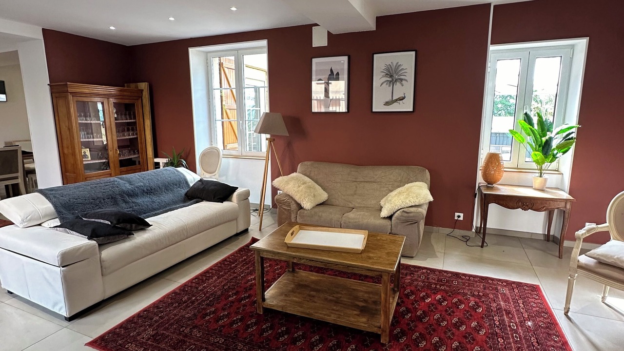 Photo of Livingroom in Dampniat