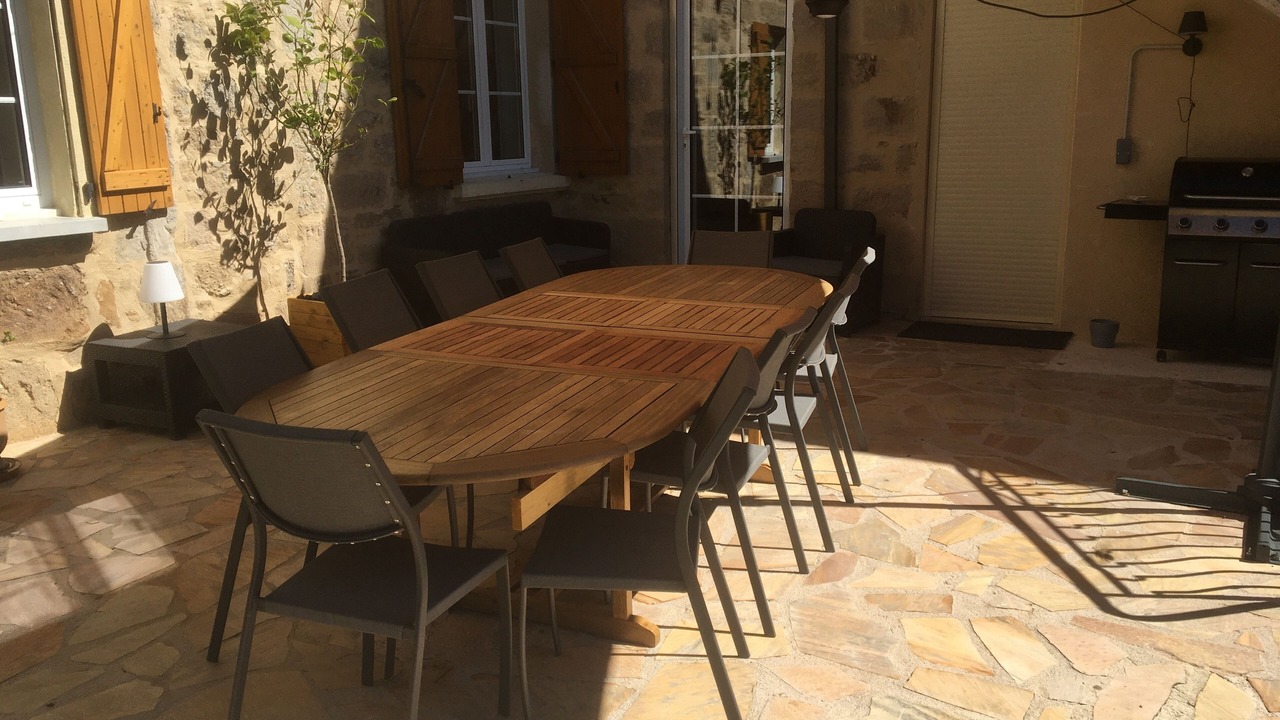 Photo of Outdoor in Dampniat