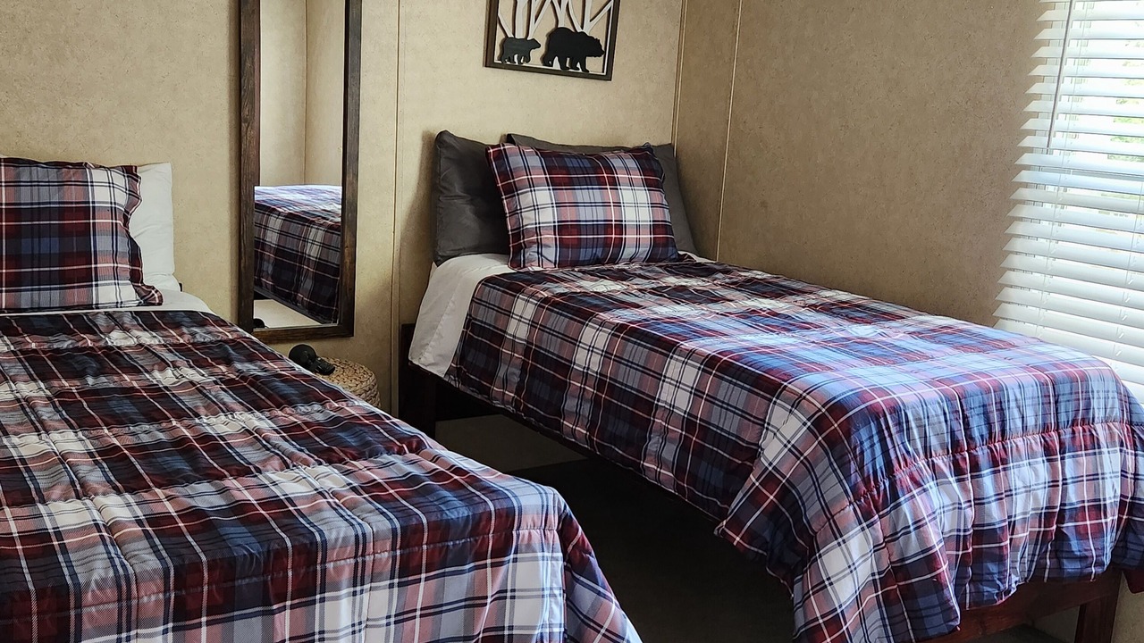 Photo of Bedroom in Glenwood