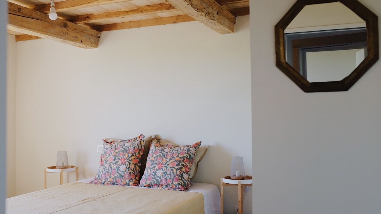 Photo of Bedroom in Castelnau-de-Montmiral