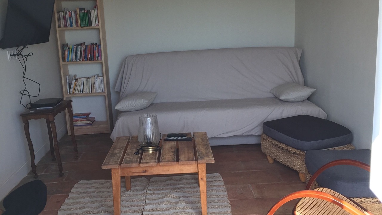 Photo of Livingroom in Castelnau-de-Montmiral