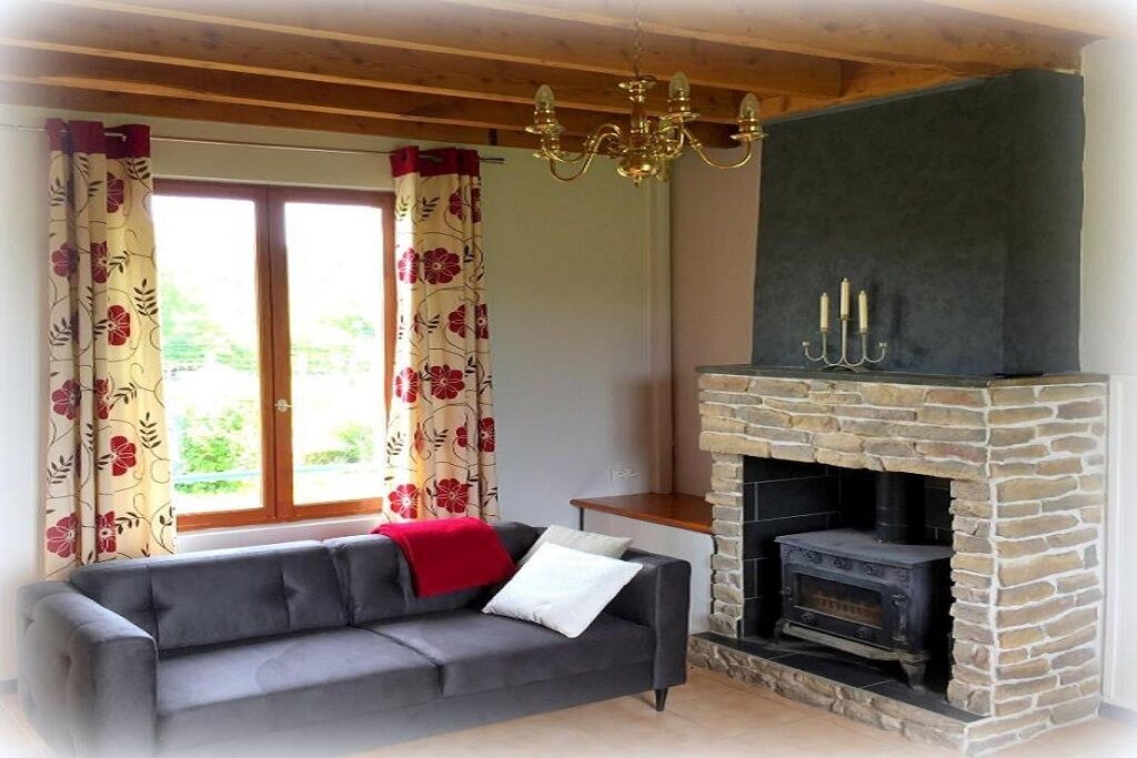 Photo of Livingroom in Saint-Moreil