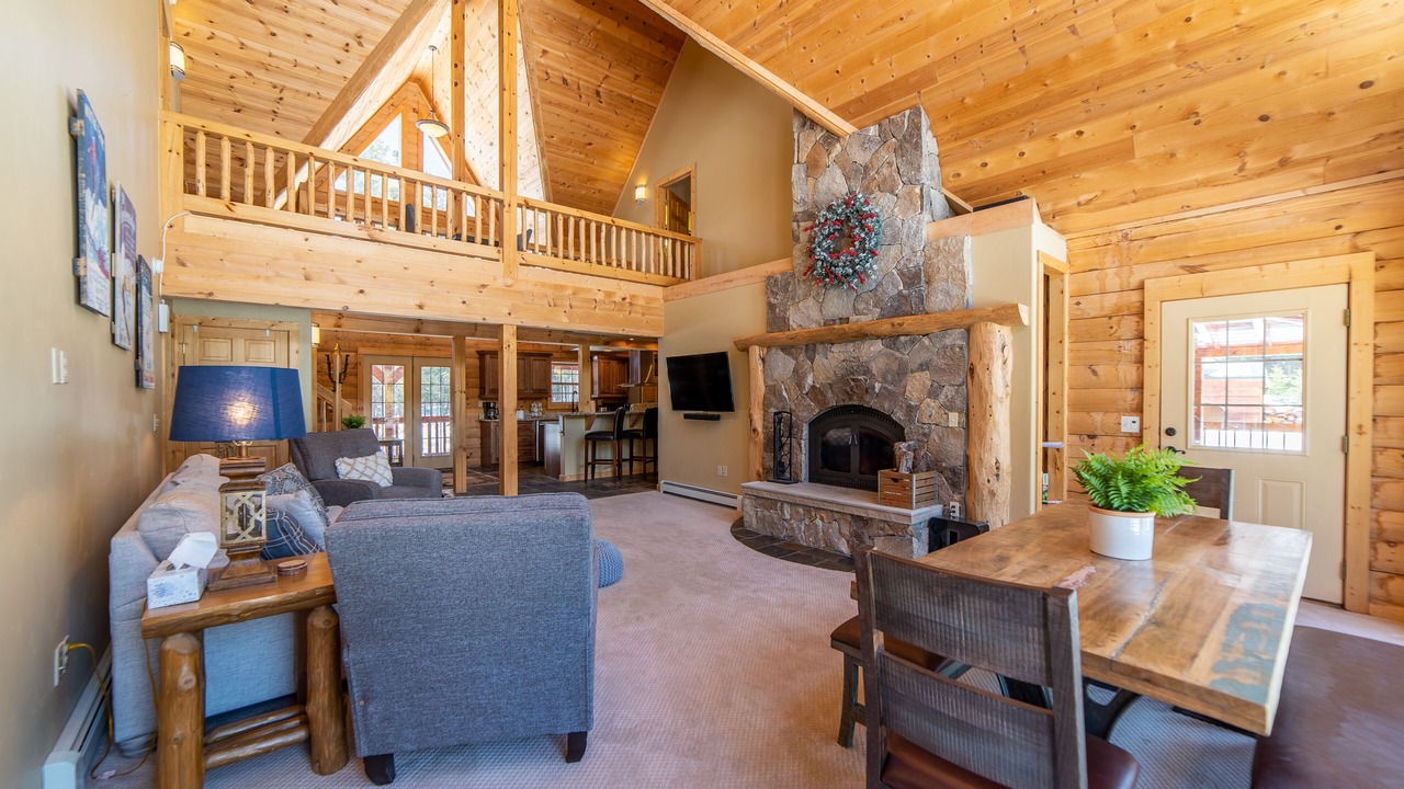 Photo of Livingroom in Breckenridge