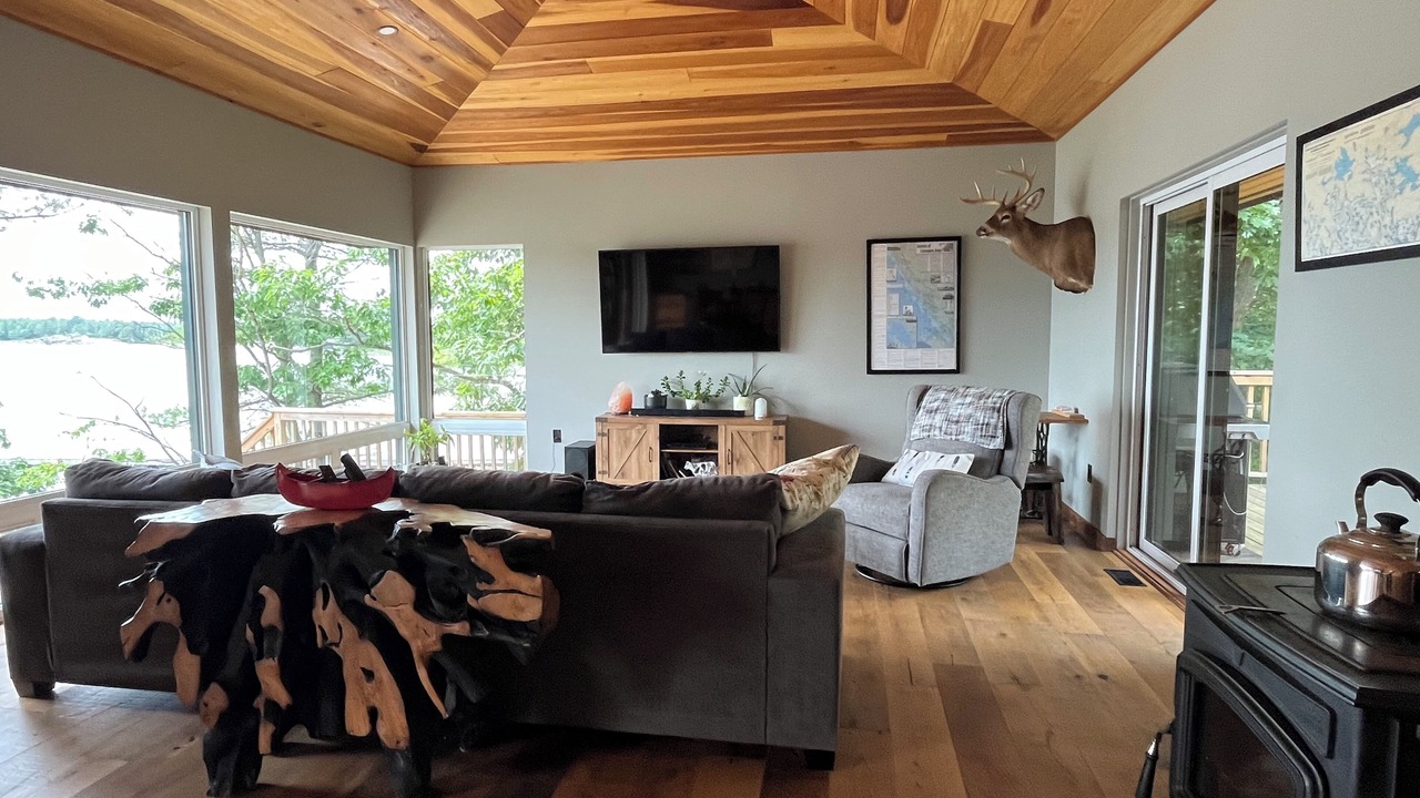 Photo of Livingroom in Broadbent