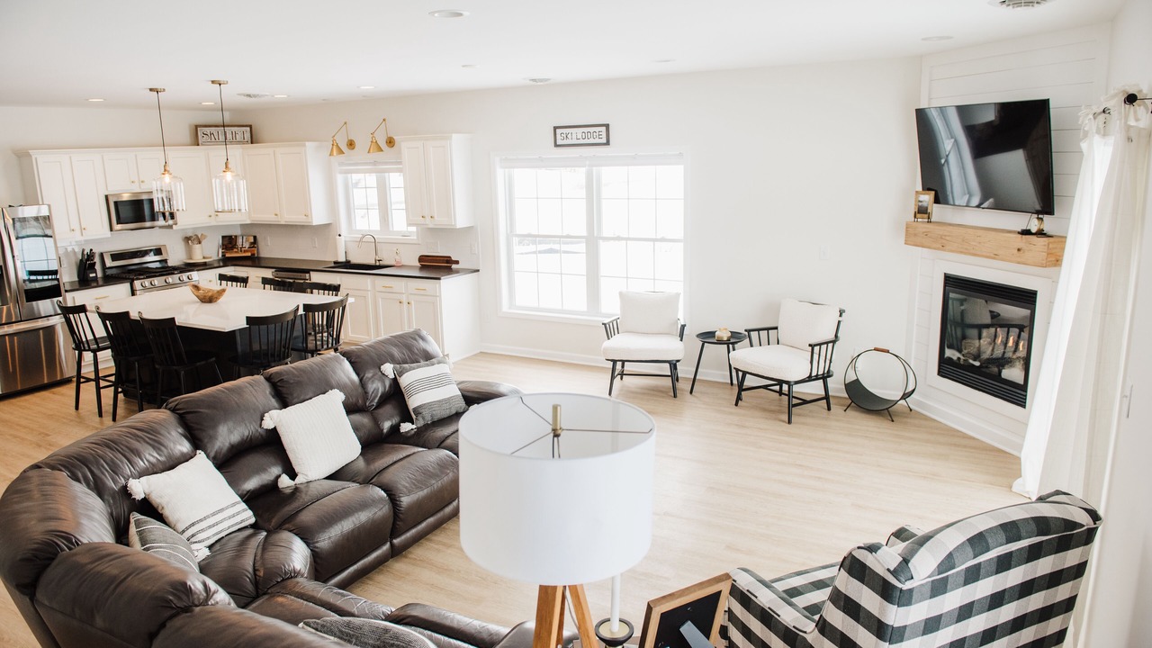 Photo of Livingroom in Ellicottville