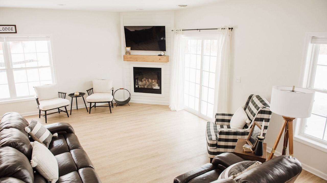Photo of Livingroom in Ellicottville
