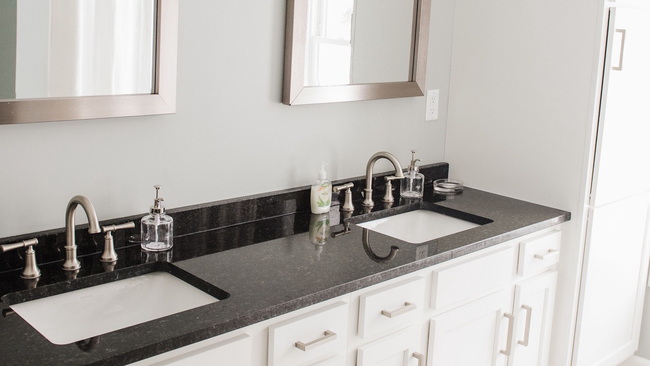 Photo of Bathroom in Ellicottville