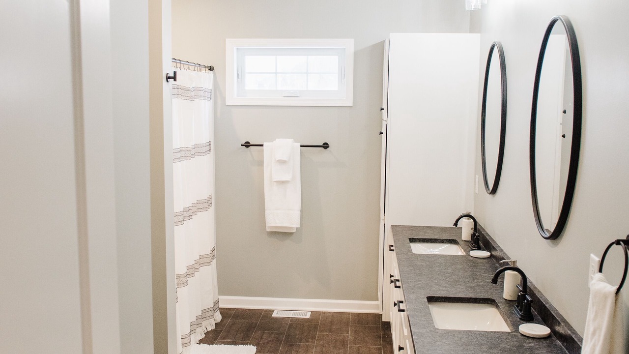 Photo of Bathroom in Ellicottville