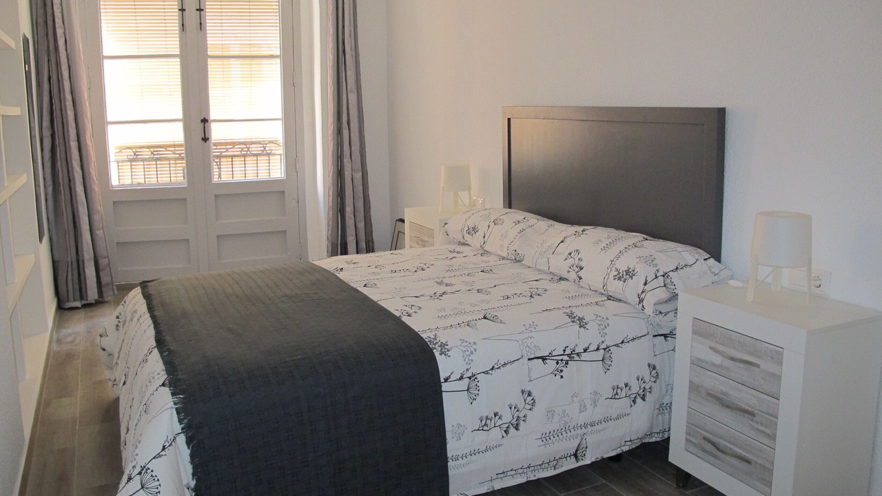 Photo of Bedroom in Alicante City Centre