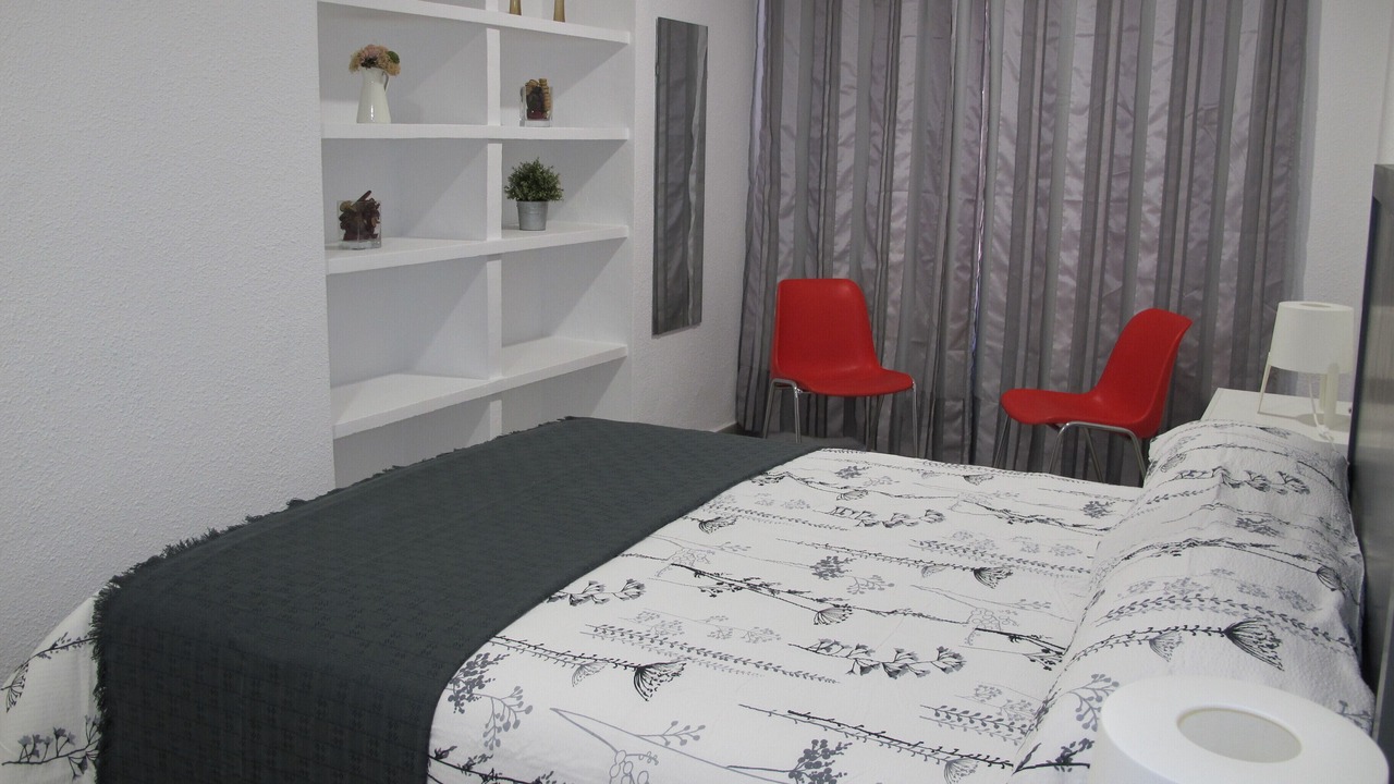Photo of Bedroom in Alicante City Centre