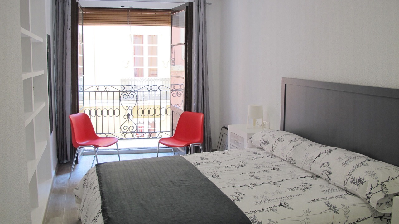 Photo of Bedroom in Alicante City Centre