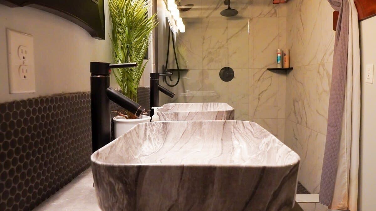 Photo of Bathroom in Niles