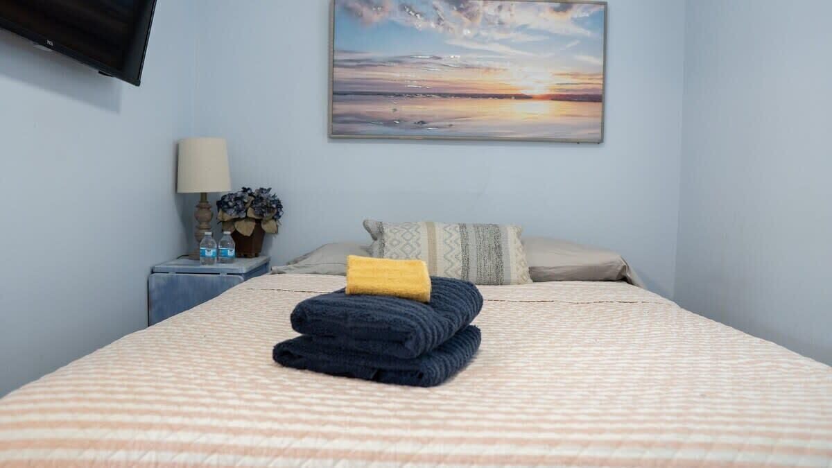 Photo of Bedroom in Sister Lakes