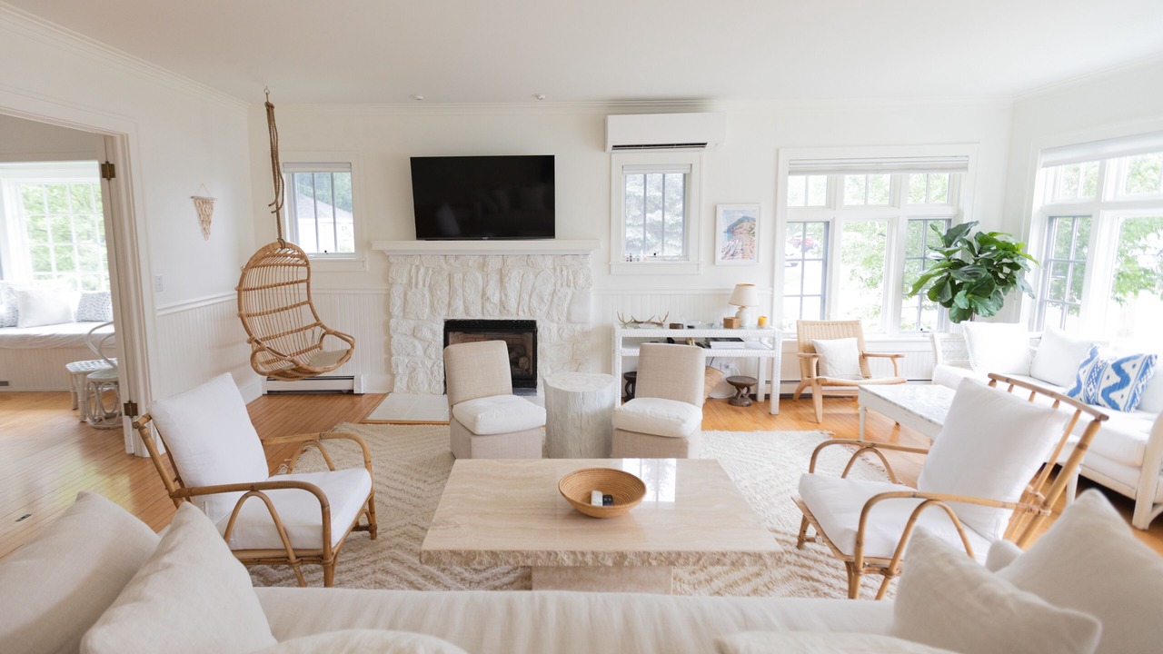 Photo of Livingroom in Harbor Springs