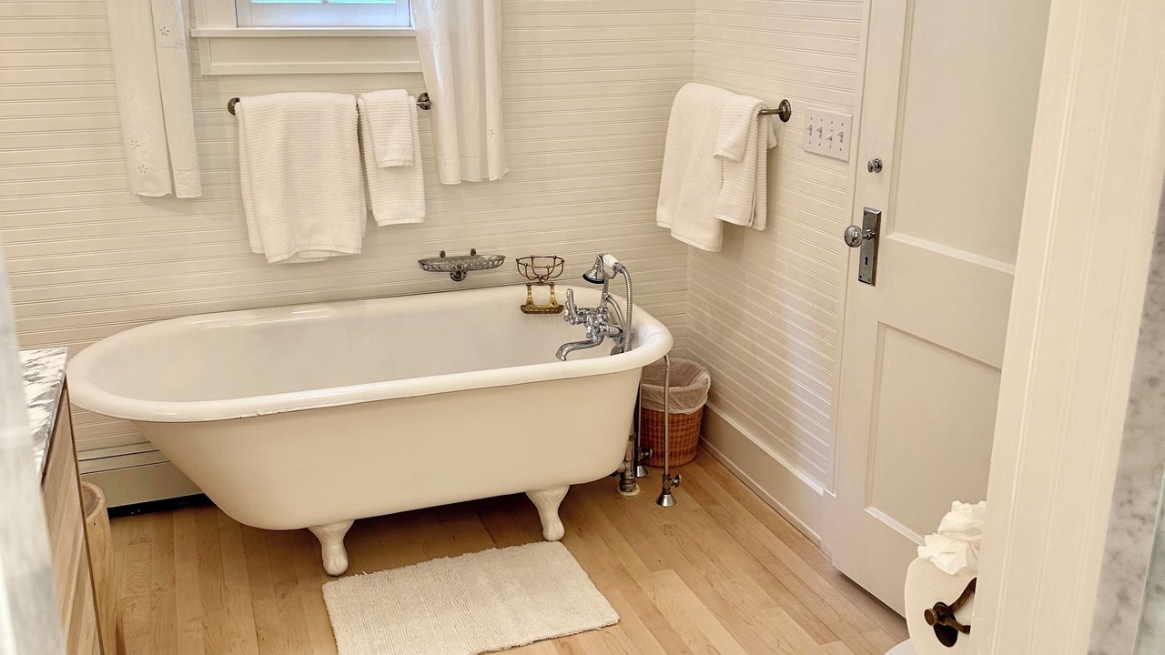 Photo of Bathroom in Harbor Springs