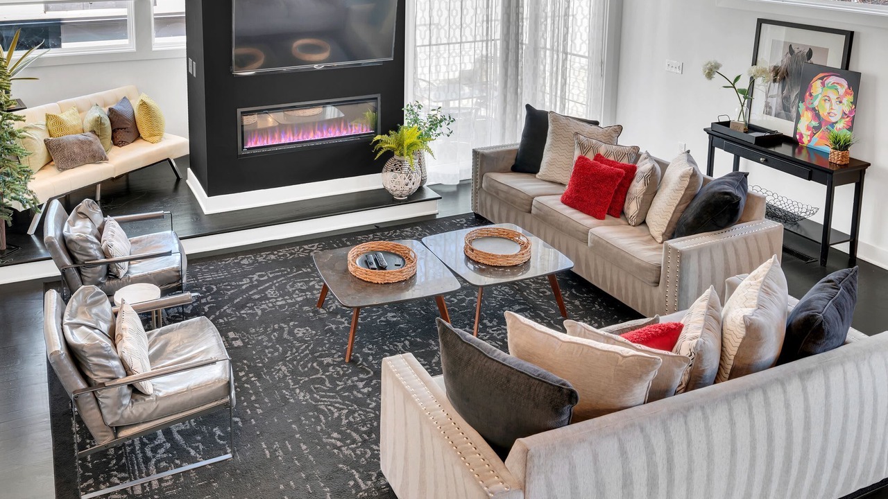 Photo of Livingroom in Edgehill