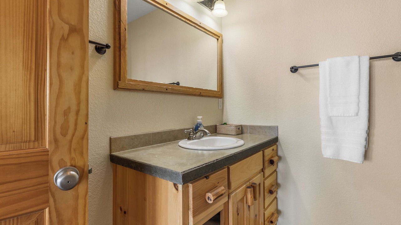 Photo of Bathroom in Sylvan Shores