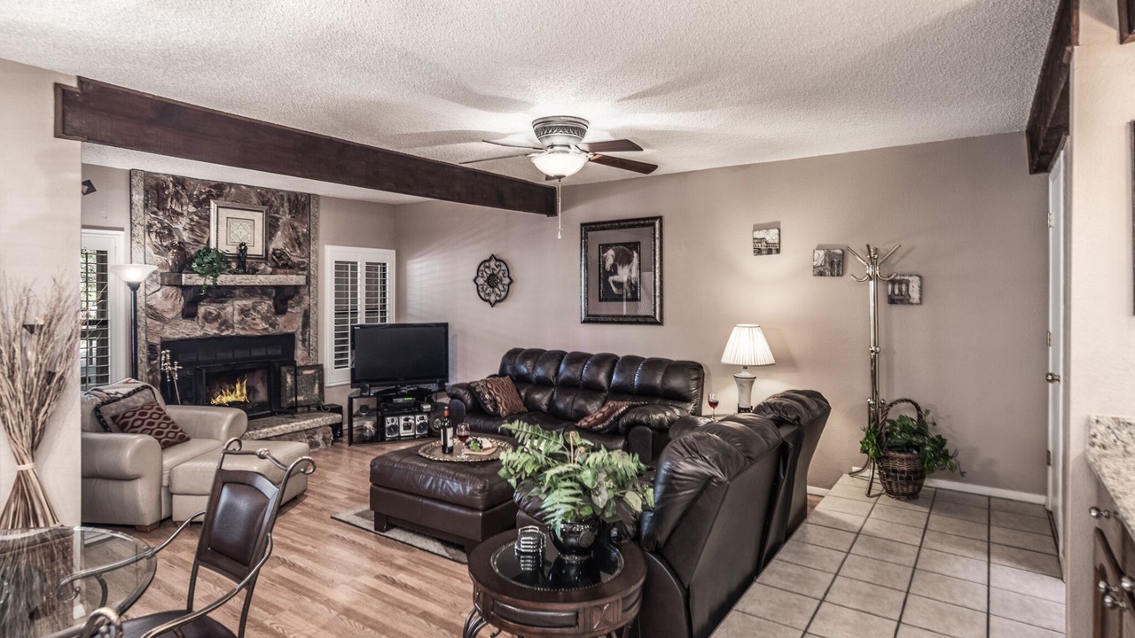 Photo of Livingroom in Ruidoso