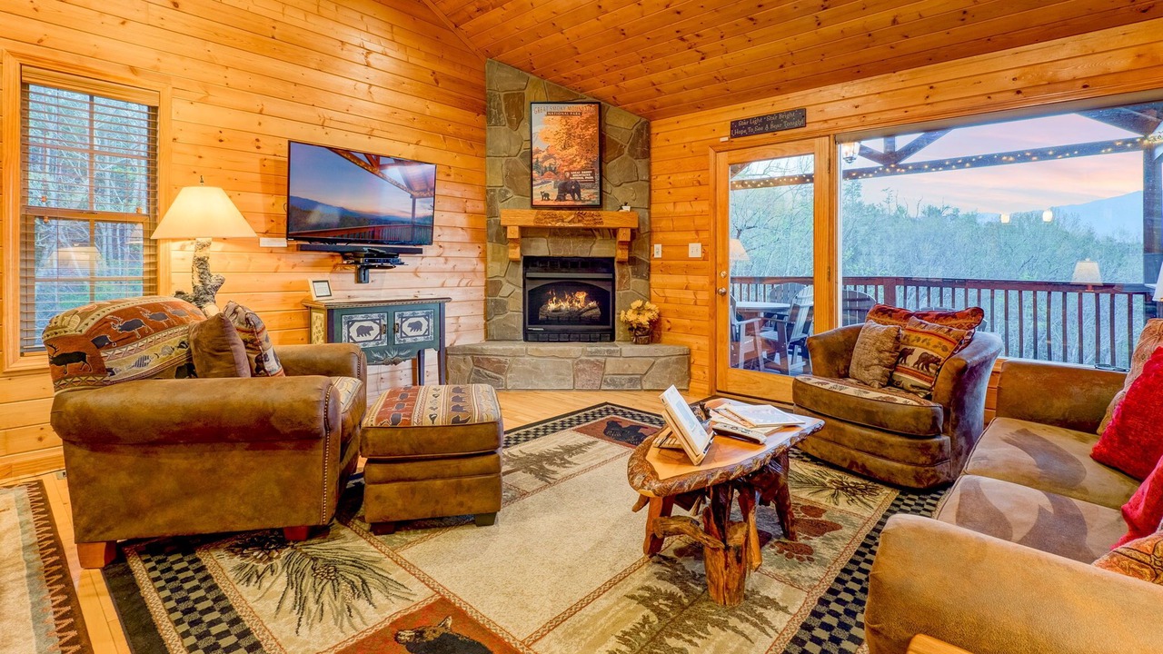 Photo of Livingroom in Pittman Center