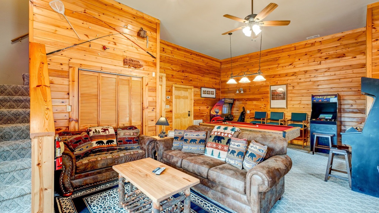 Photo of Bedroom in Pittman Center