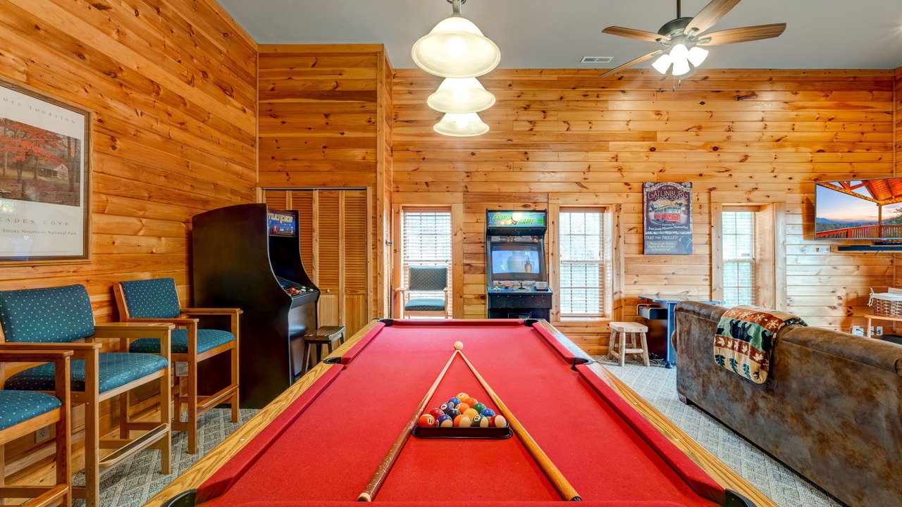 Photo of Bedroom in Pittman Center