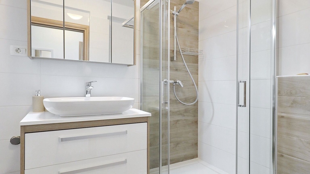 Photo of Bathroom in Seline