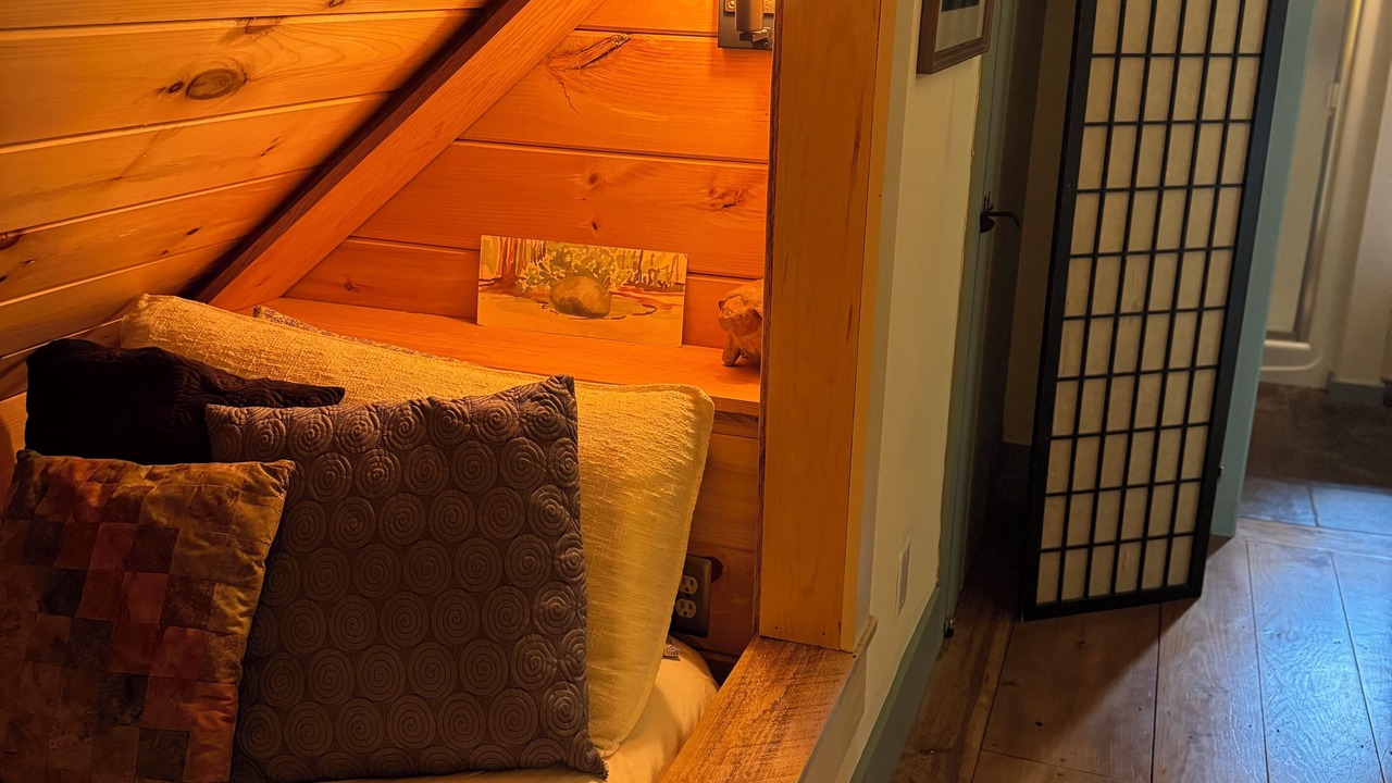 Photo of Bedroom in South Eliot