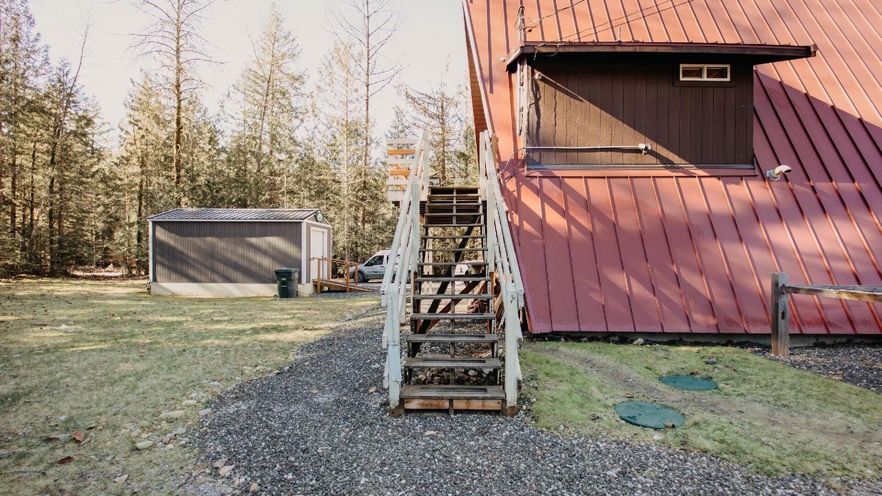 Photo of Outdoor in Maple Falls