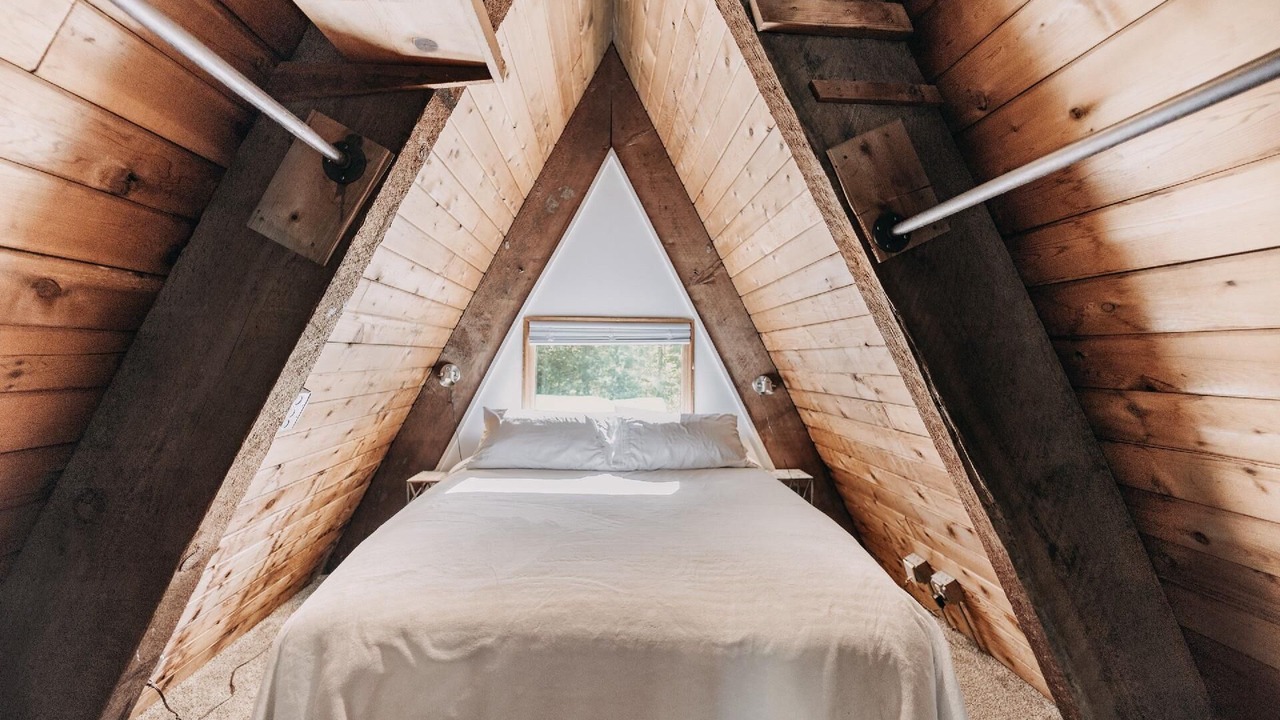 Photo of Bedroom in Maple Falls