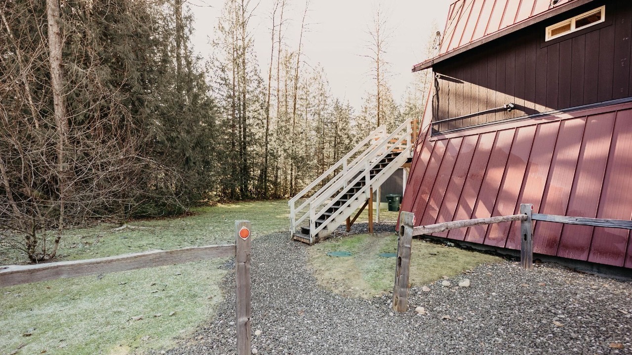 Photo of Outdoor in Maple Falls